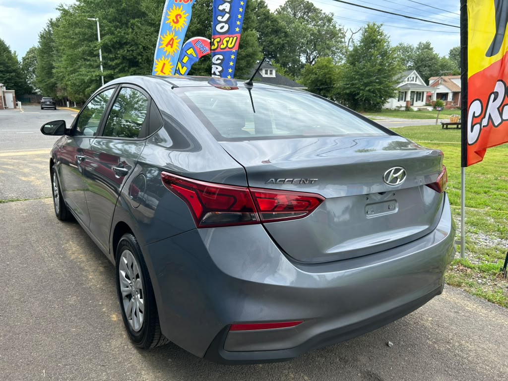 2019 Hyundai Accent SE - Photo 25