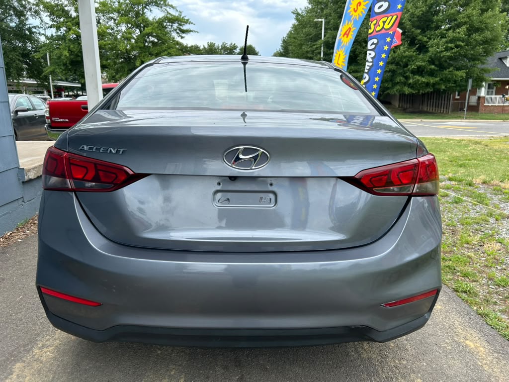 2019 Hyundai Accent SE - Photo 33