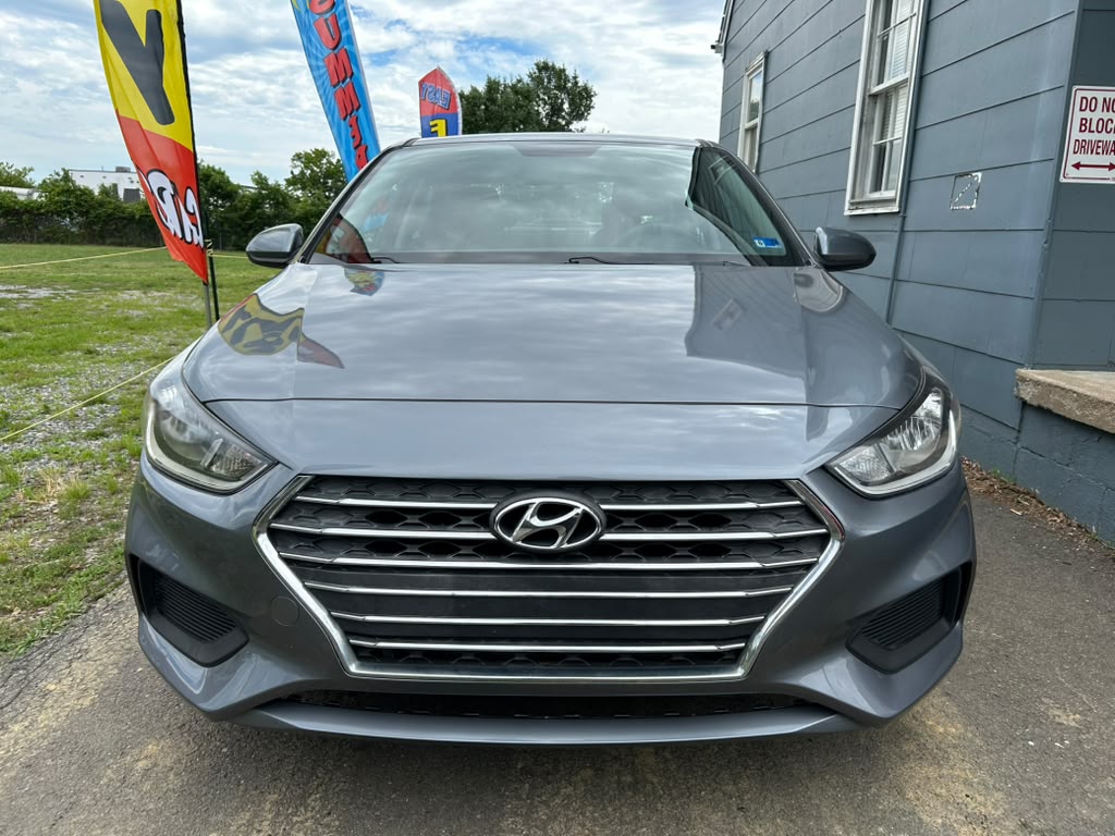 2019 Hyundai Accent SE - Photo 3