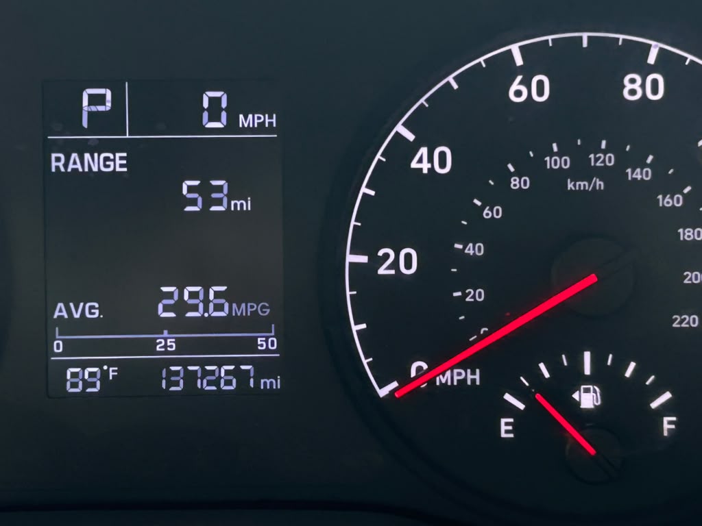 2019 Hyundai Accent SE - Photo 9