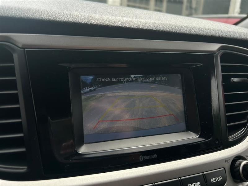 2019 Hyundai Accent SE - Photo 12