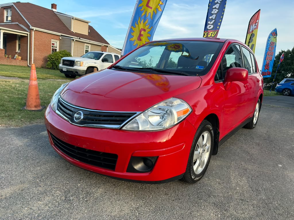 2009 Nissan Versa 1.8 SL CVT's photo