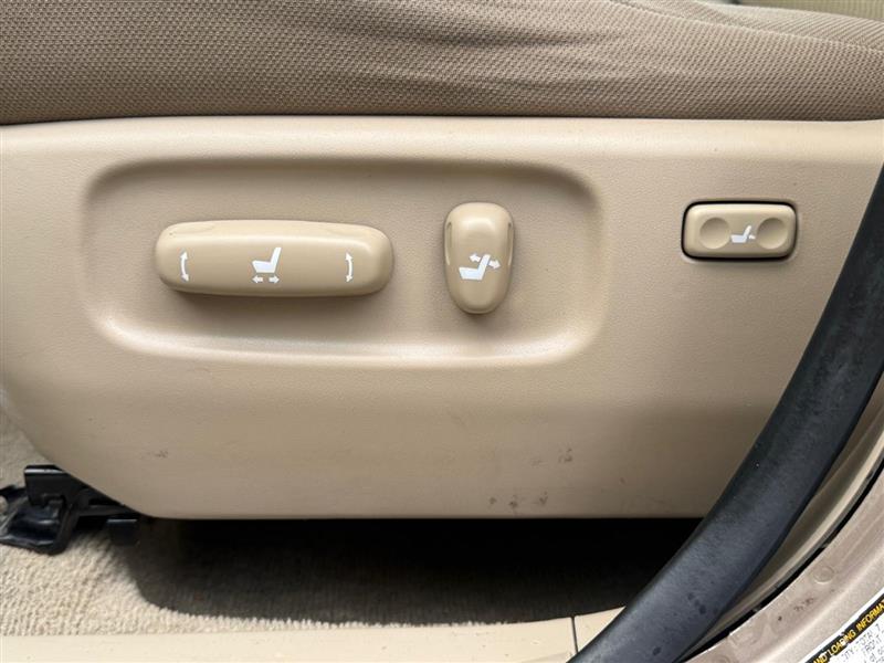 2006 Toyota Highlander Limited Hybrid - Photo 30