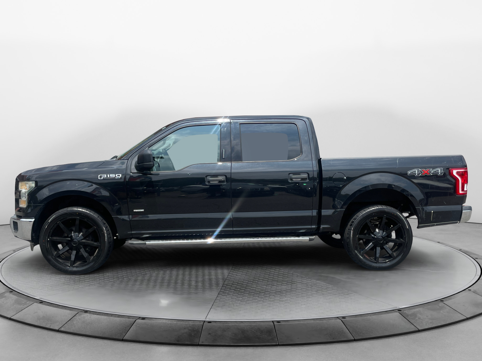 2015 Ford F-150 XLT - Photo 3