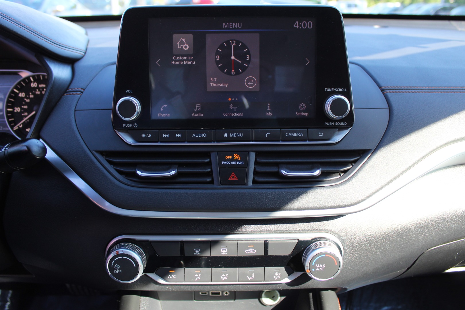 2019 Nissan Altima SR - Photo 35