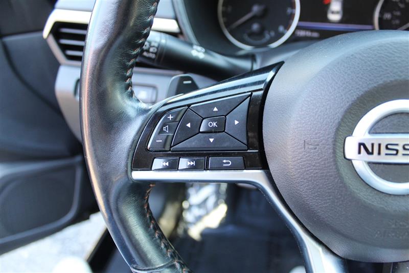 2019 Nissan Altima SR - Photo 30