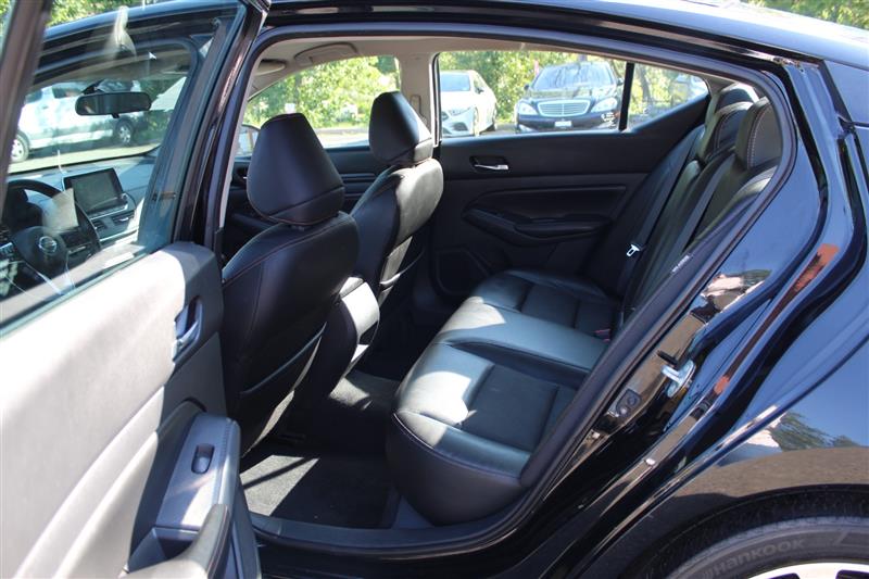 2019 Nissan Altima SR - Photo 42