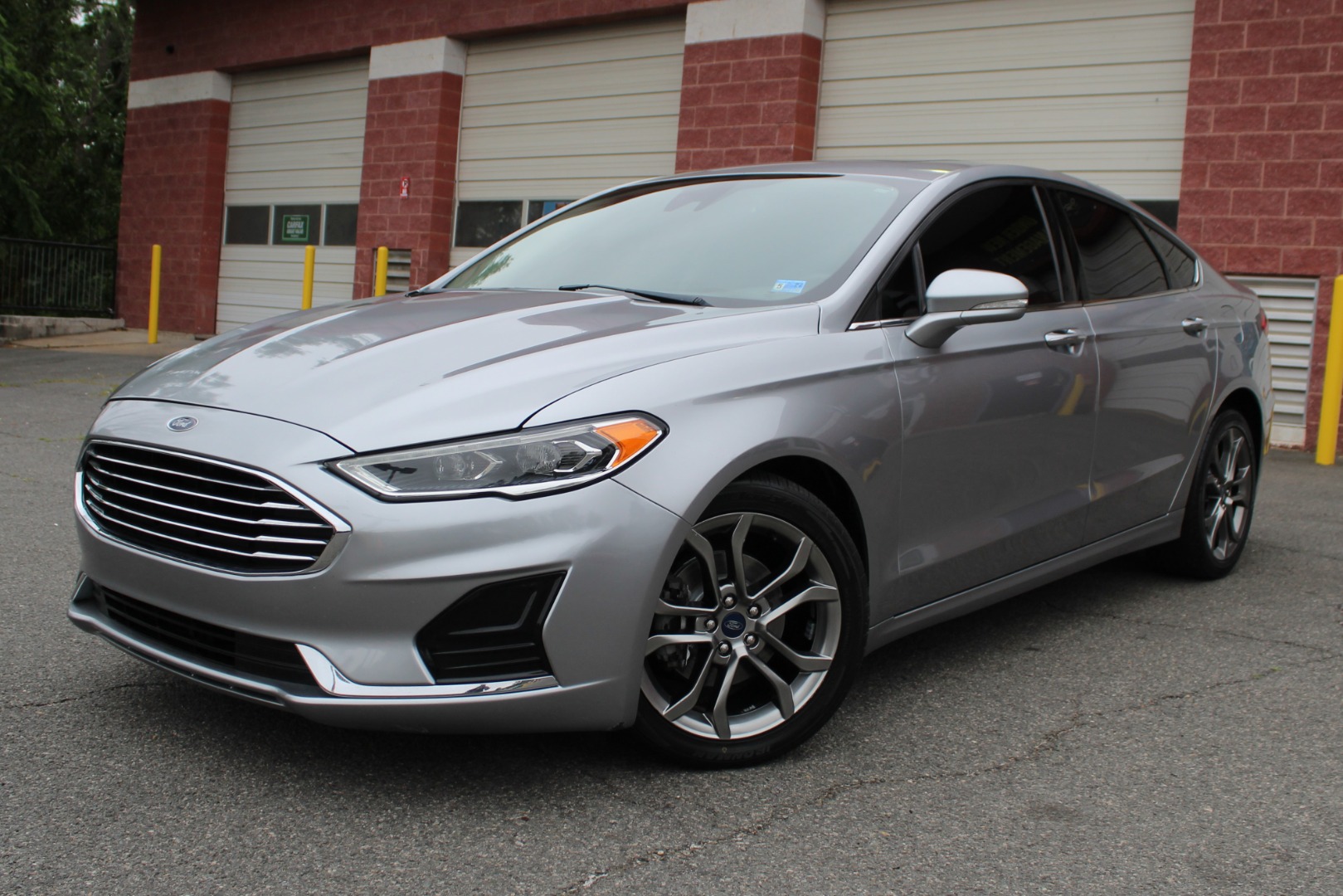 2020 Ford Fusion SEL FWD's photo