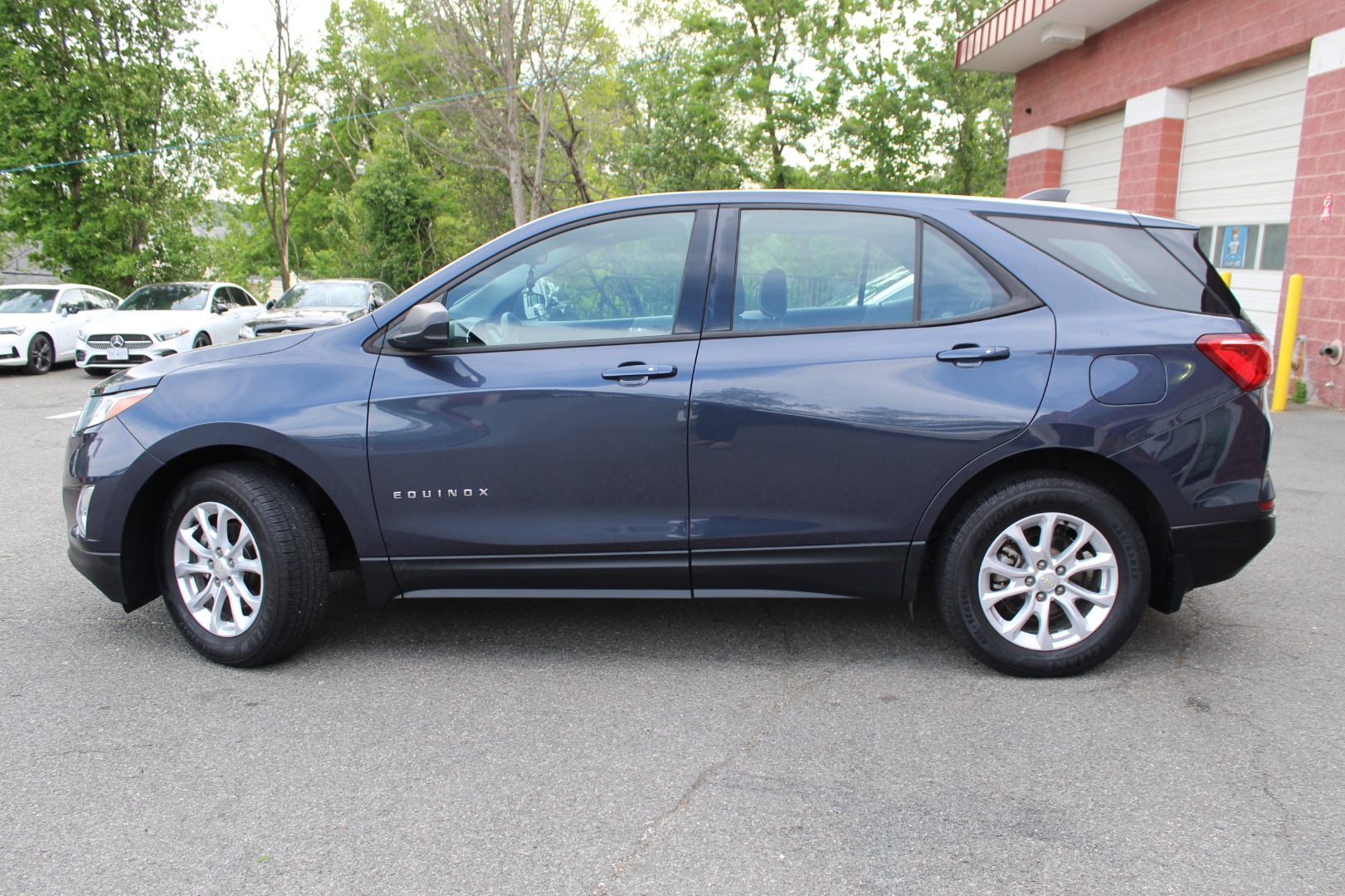 2018 Chevrolet Equinox LS - Photo 3