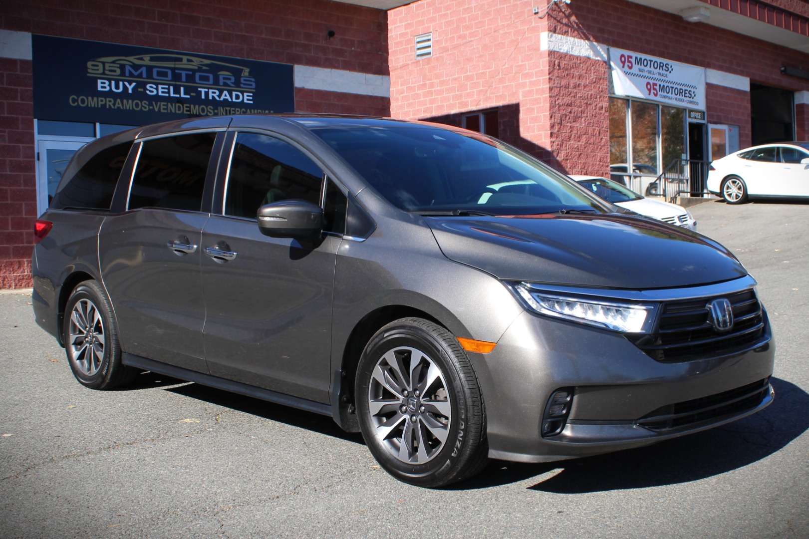 2021 Honda Odyssey EX-L - Photo 13