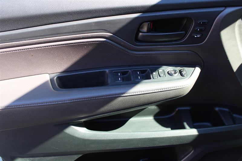 2021 Honda Odyssey EX-L - Photo 22