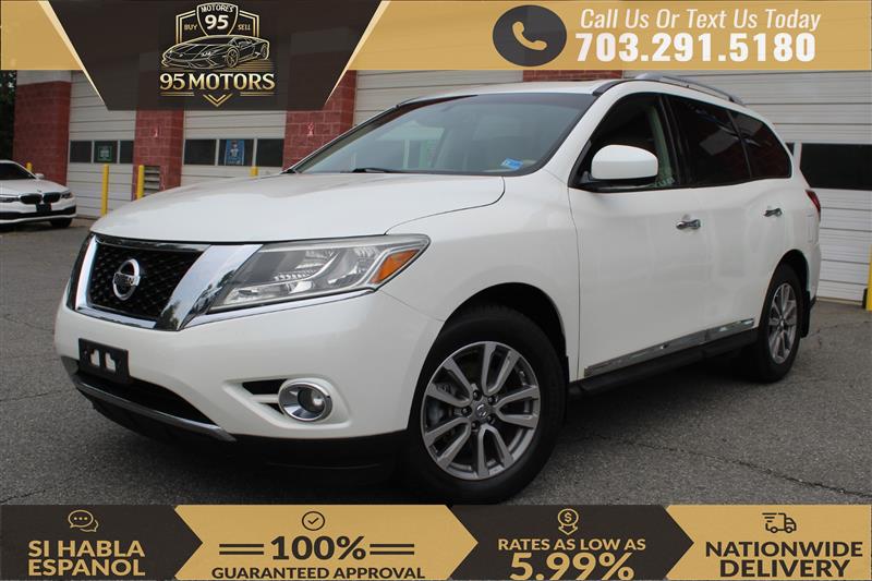 White 2015 Nissan Pathfinder SUV / Crossover Four-Wheel Drive Automatic