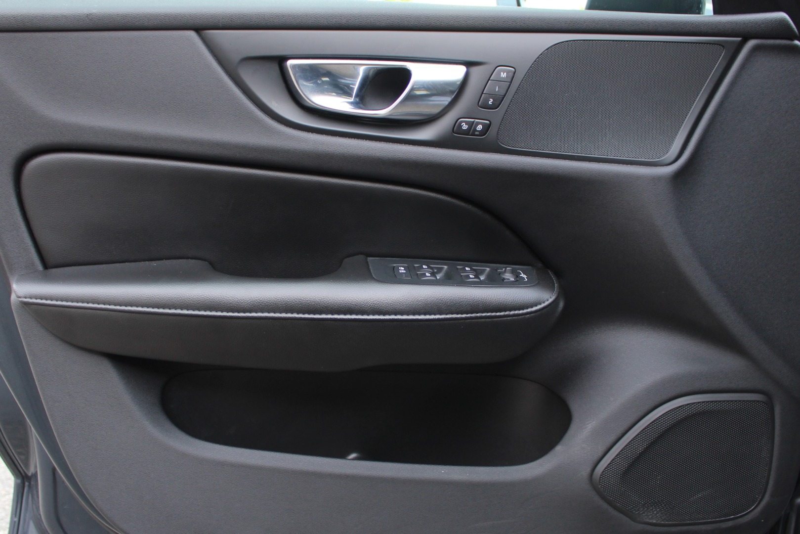 2021 Volvo S60 Momentum - Photo 21
