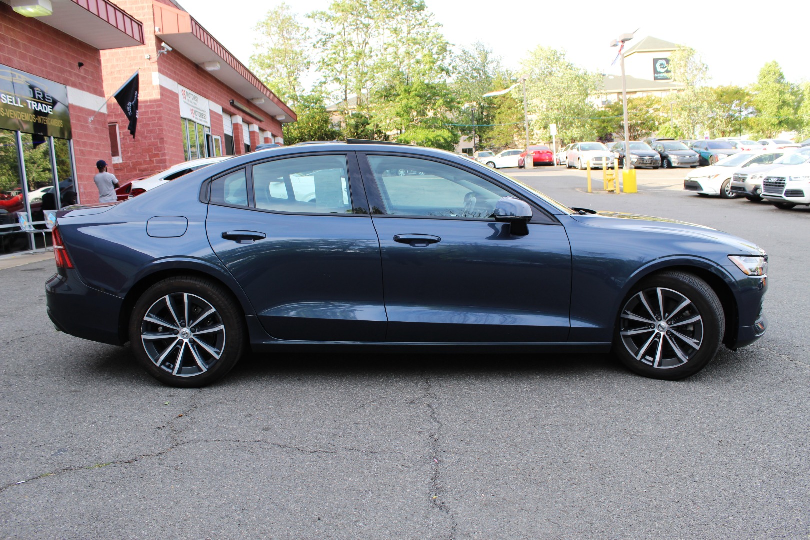 2021 Volvo S60 Momentum - Photo 11