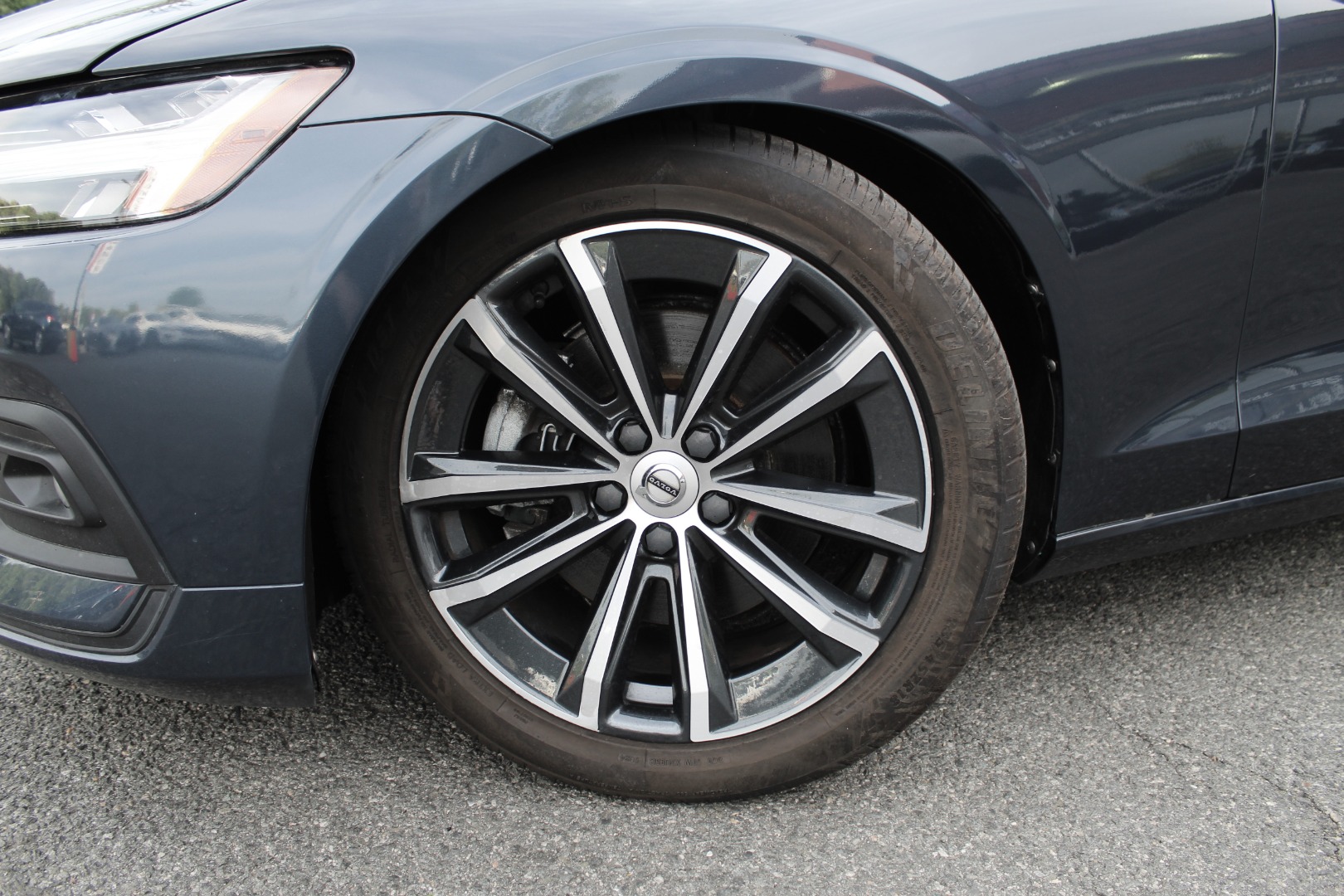 2021 Volvo S60 Momentum - Photo 17