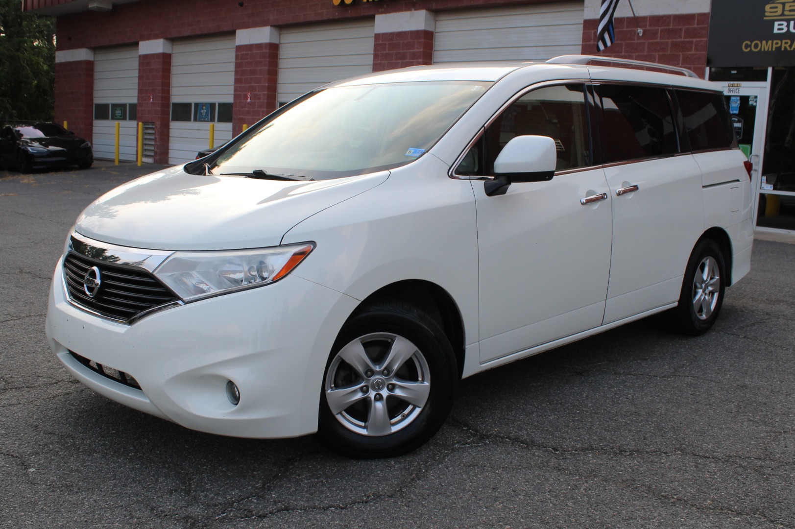 2016 Nissan Quest