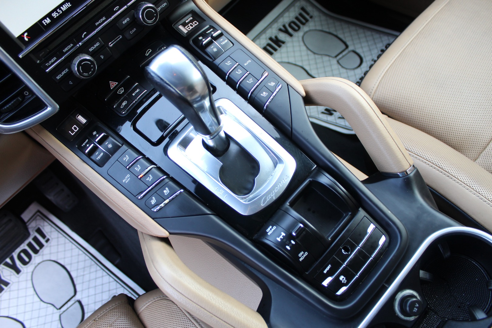 2016 Porsche Cayenne Base - Photo 37