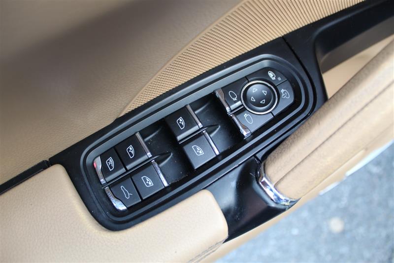 2016 Porsche Cayenne Base - Photo 24