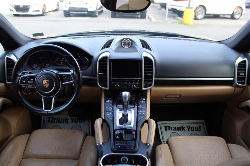 2016 Porsche Cayenne Base - Photo 26