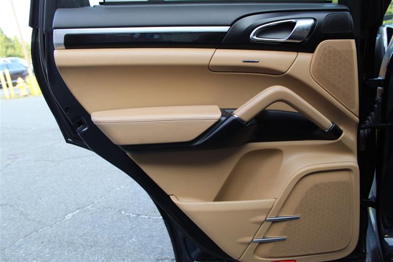 2016 Porsche Cayenne Base - Photo 50