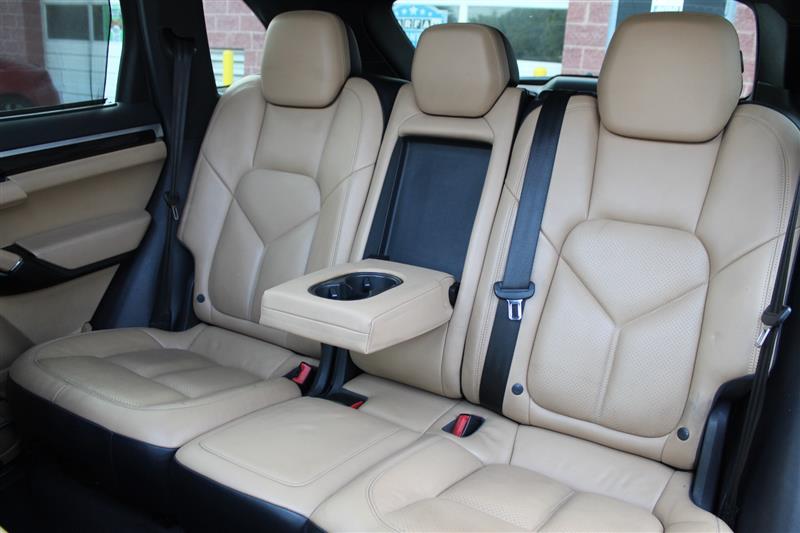 2016 Porsche Cayenne Base - Photo 54