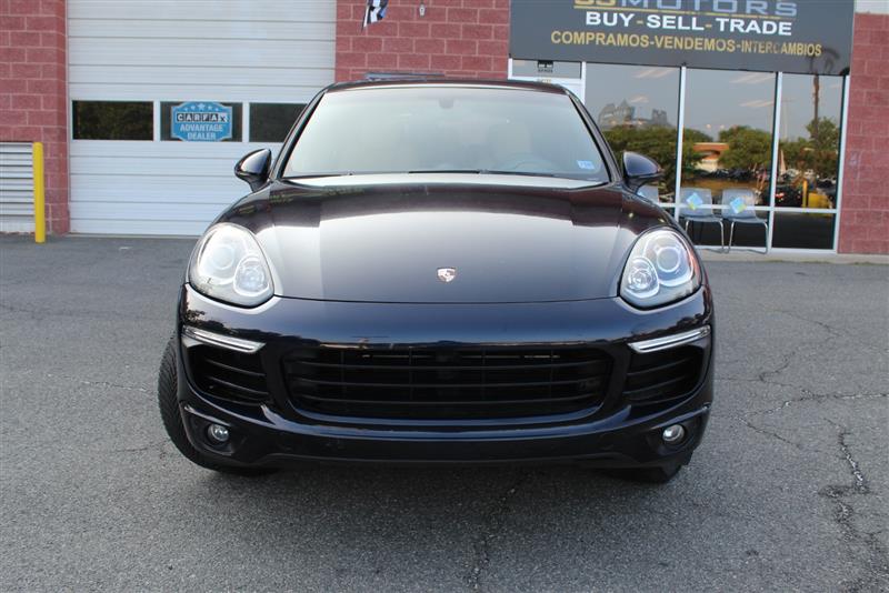 2016 Porsche Cayenne Base - Photo 16