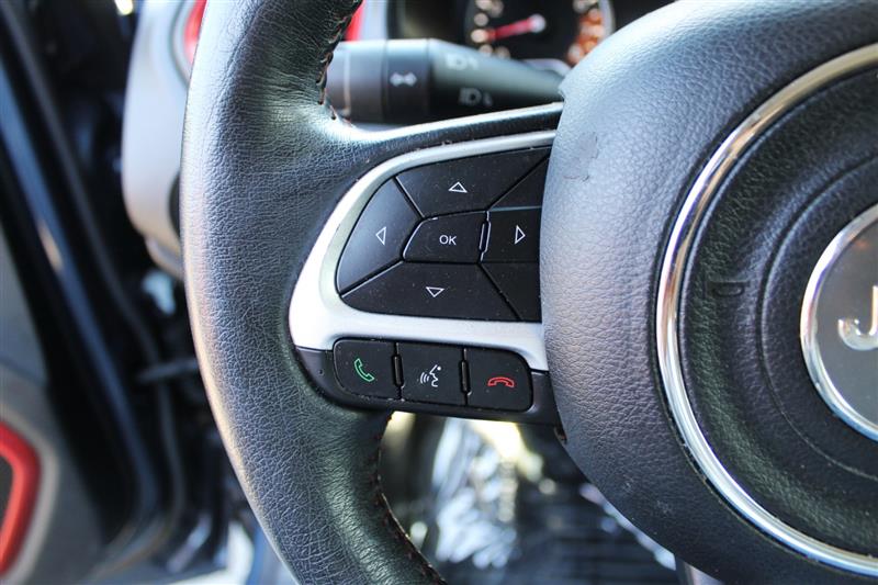 2021 Jeep Renegade Trailhawk - Photo 30