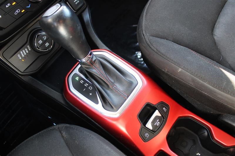 2021 Jeep Renegade Trailhawk - Photo 40
