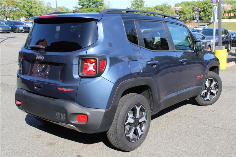 2021 Jeep Renegade Trailhawk - Photo 10