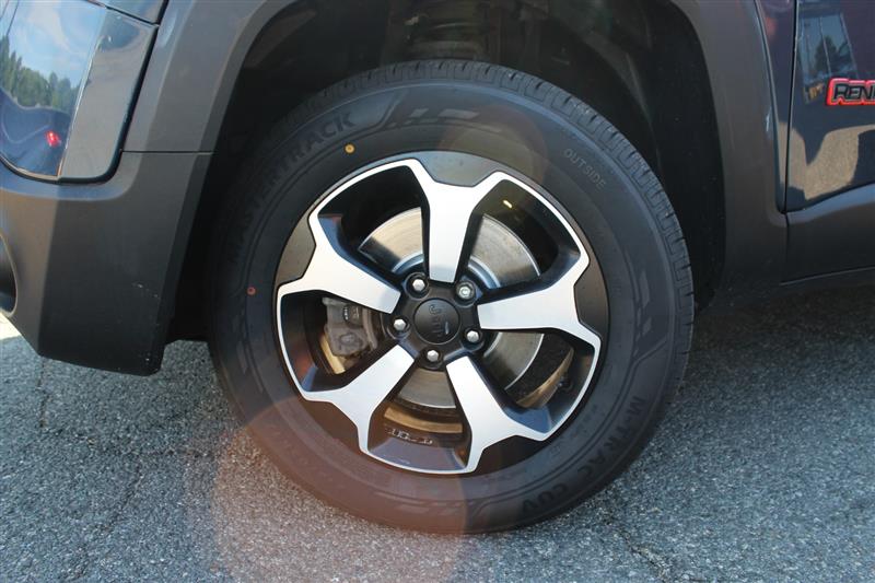 2021 Jeep Renegade Trailhawk - Photo 18