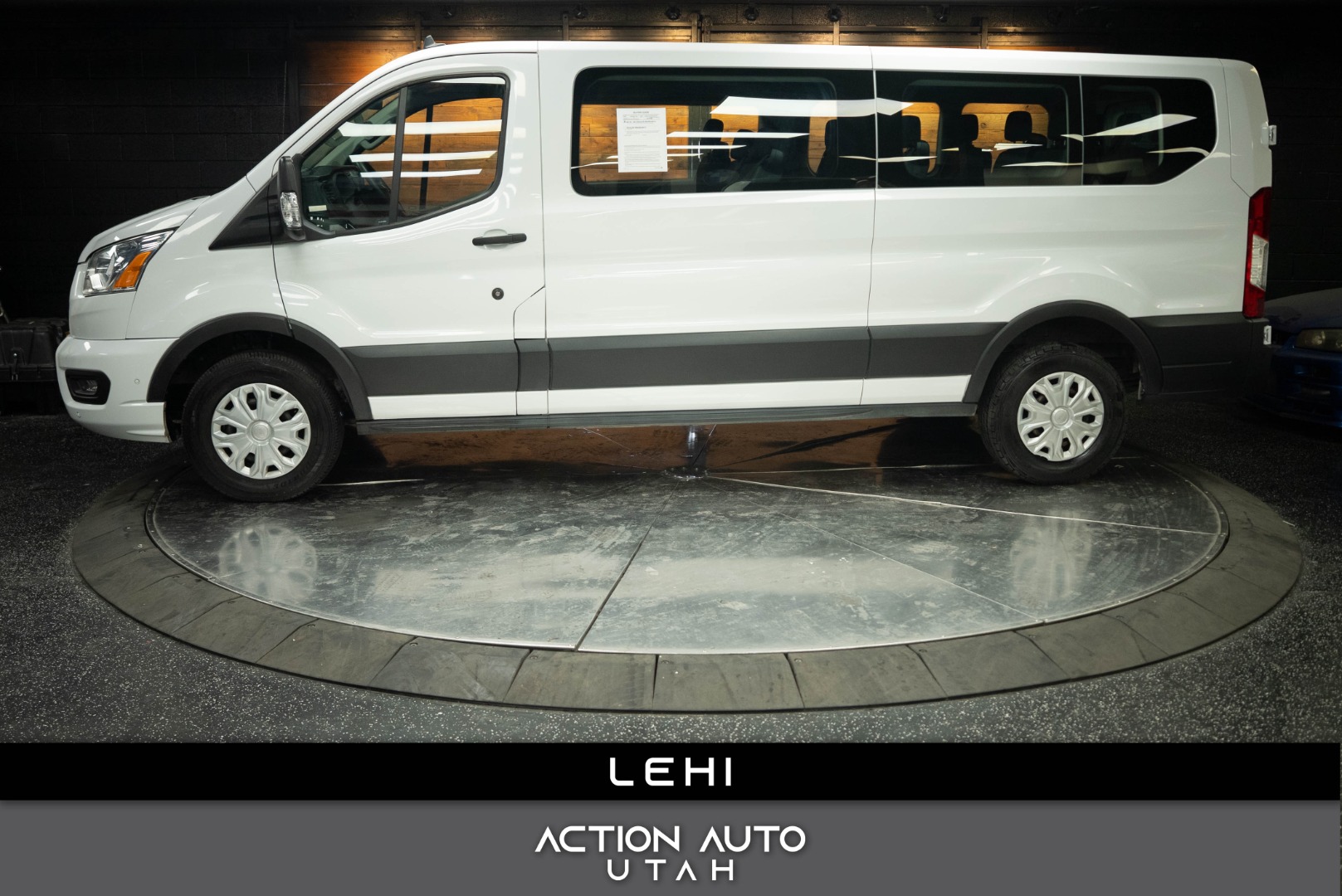 2022 Ford Transit 350 XLT Low Roof Sliding Pass. 148's photo