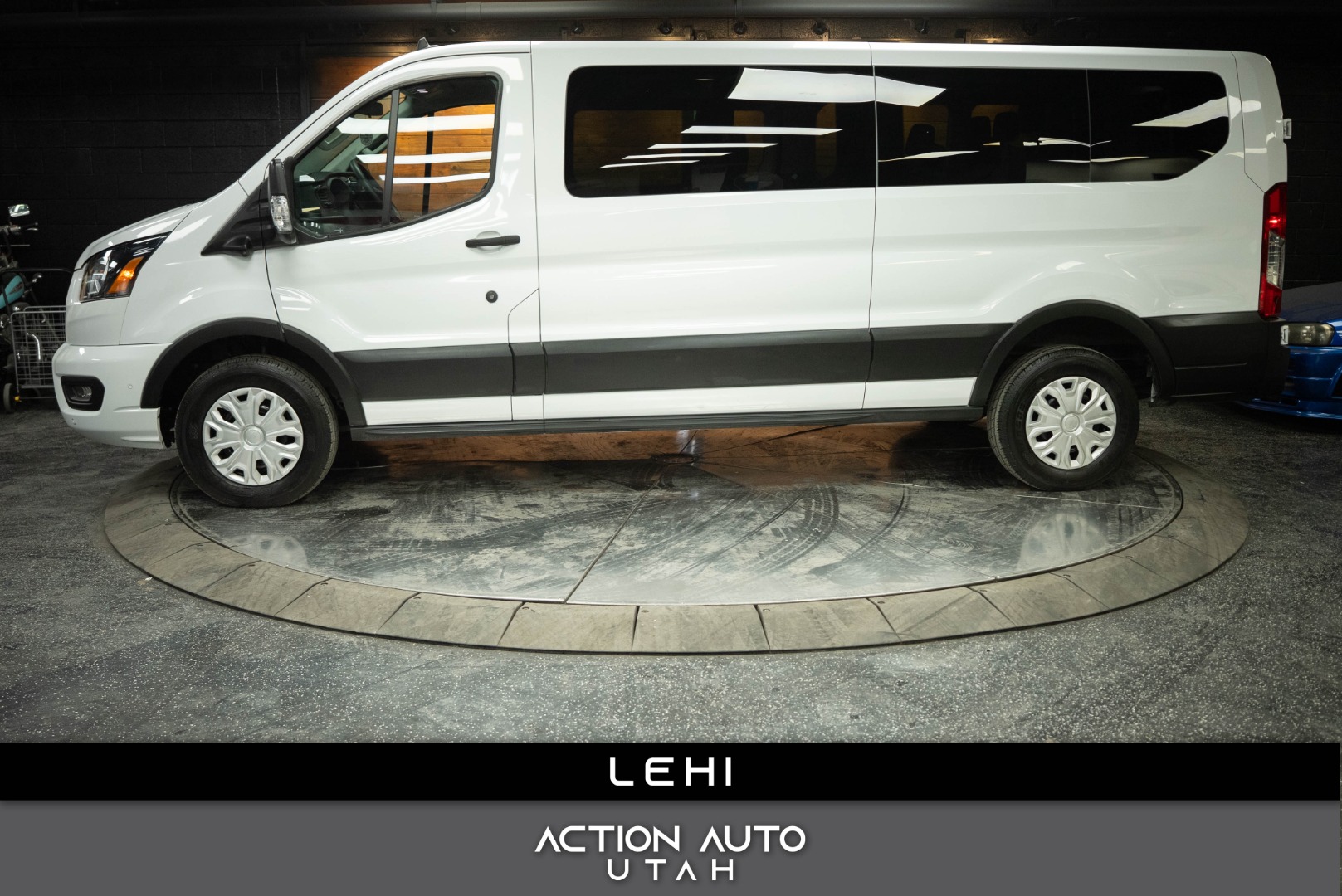 2023 Ford Transit 350 XLT Low Roof Sliding Pass. 148's photo