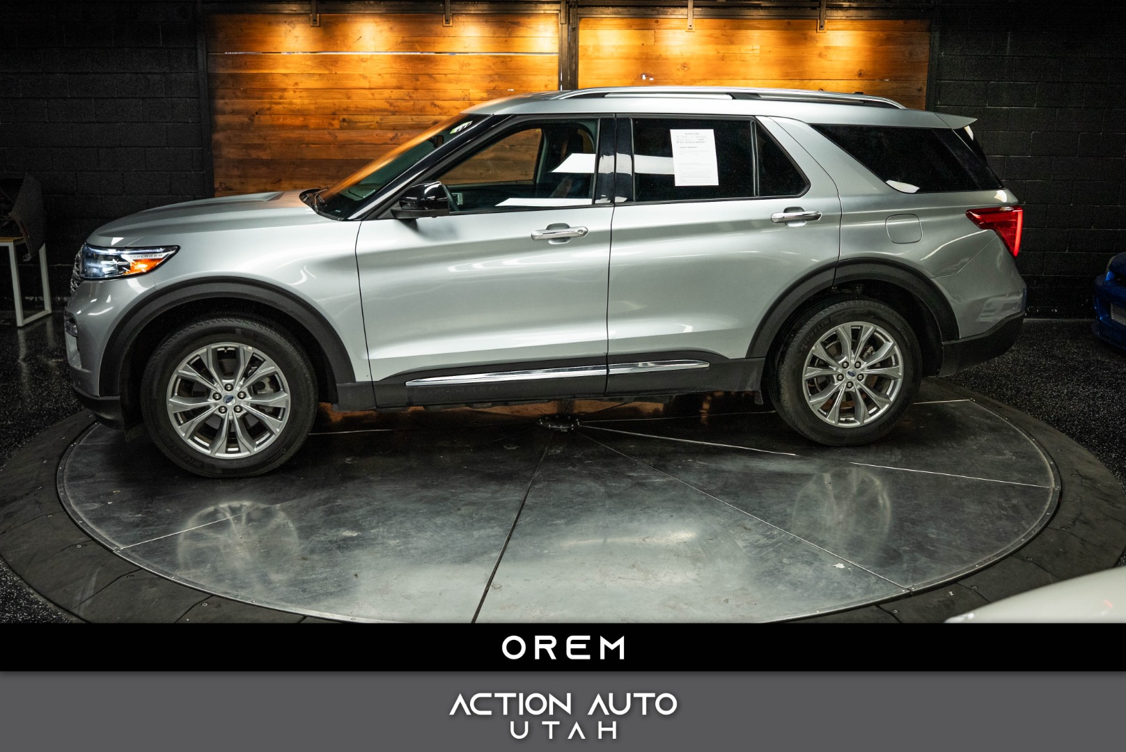 2023 Ford Explorer Limited High Package 4WD's photo