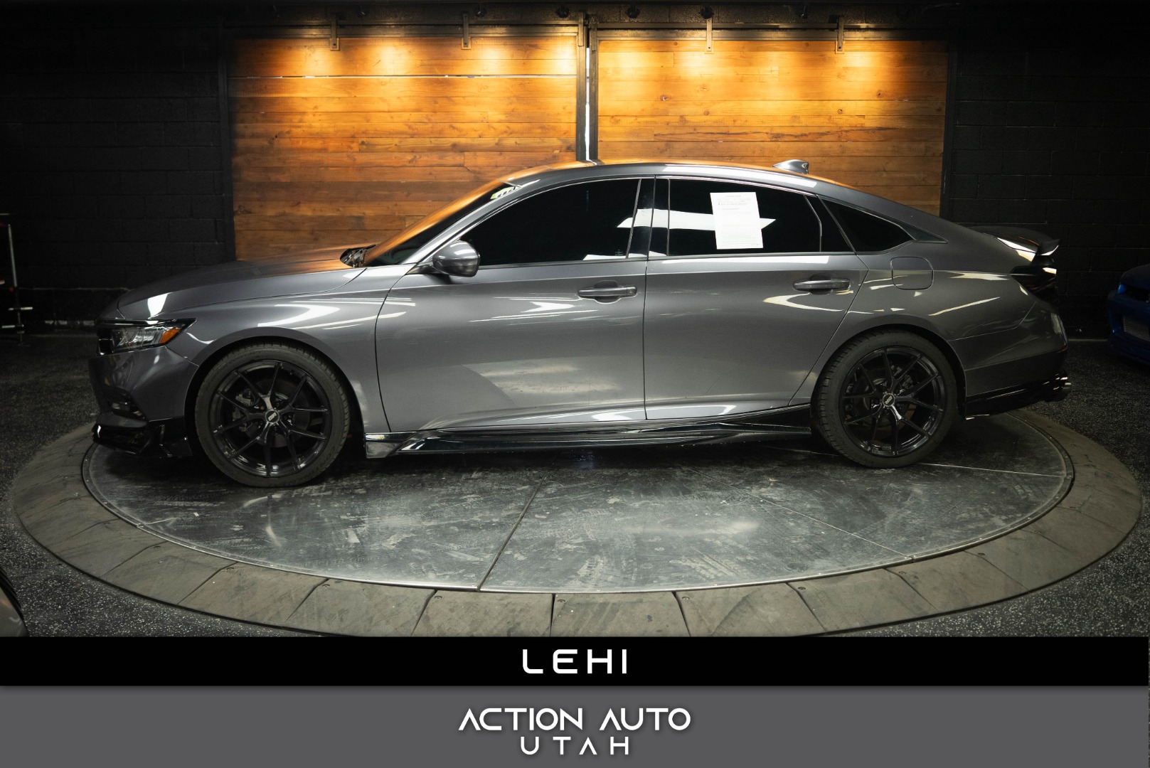 2018 Honda Accord 2.0T Sport's photo
