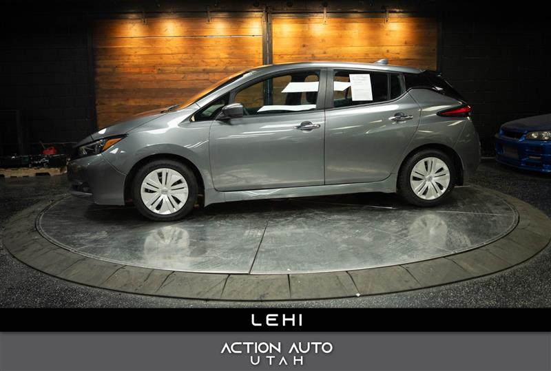 Gray 2024 Nissan LEAF S FWD Hatchback Front-Wheel Drive Automatic