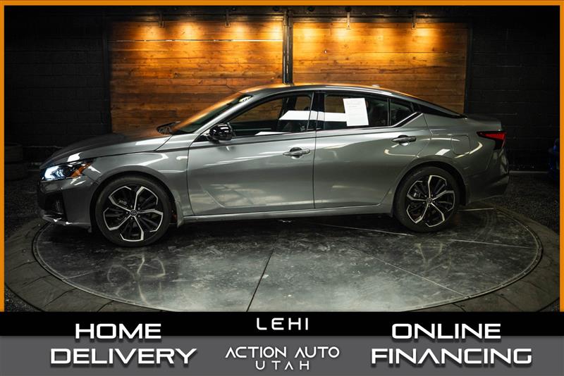 Gray 2024 Nissan Altima Sedan All-Wheel Drive Automatic