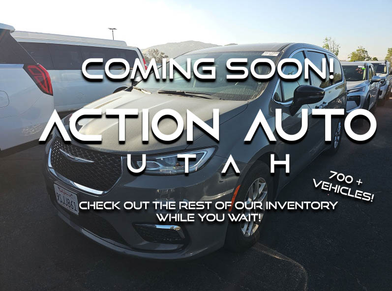 2025 Chrysler Pacifica's photo