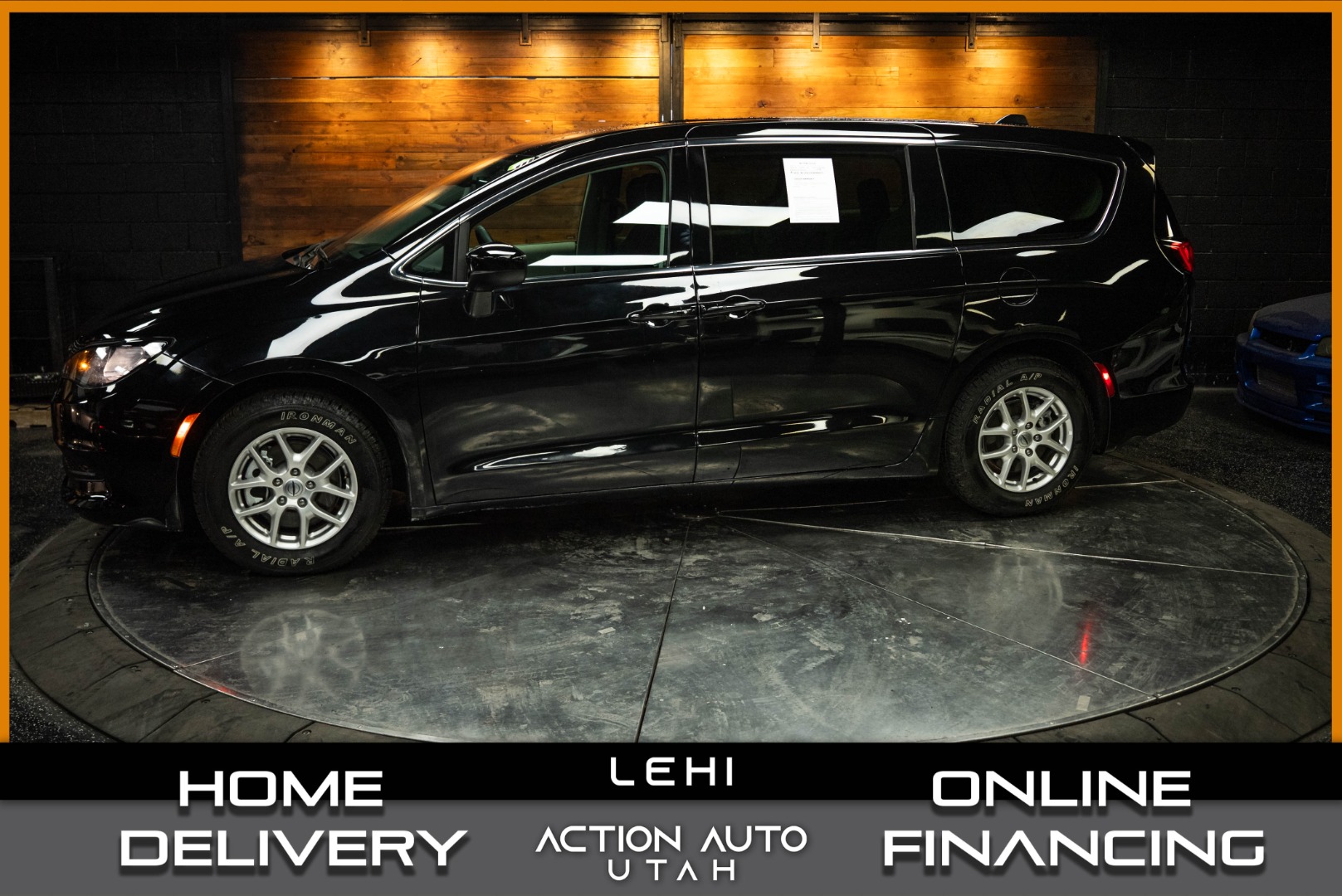 2024 Chrysler Voyager LX's photo