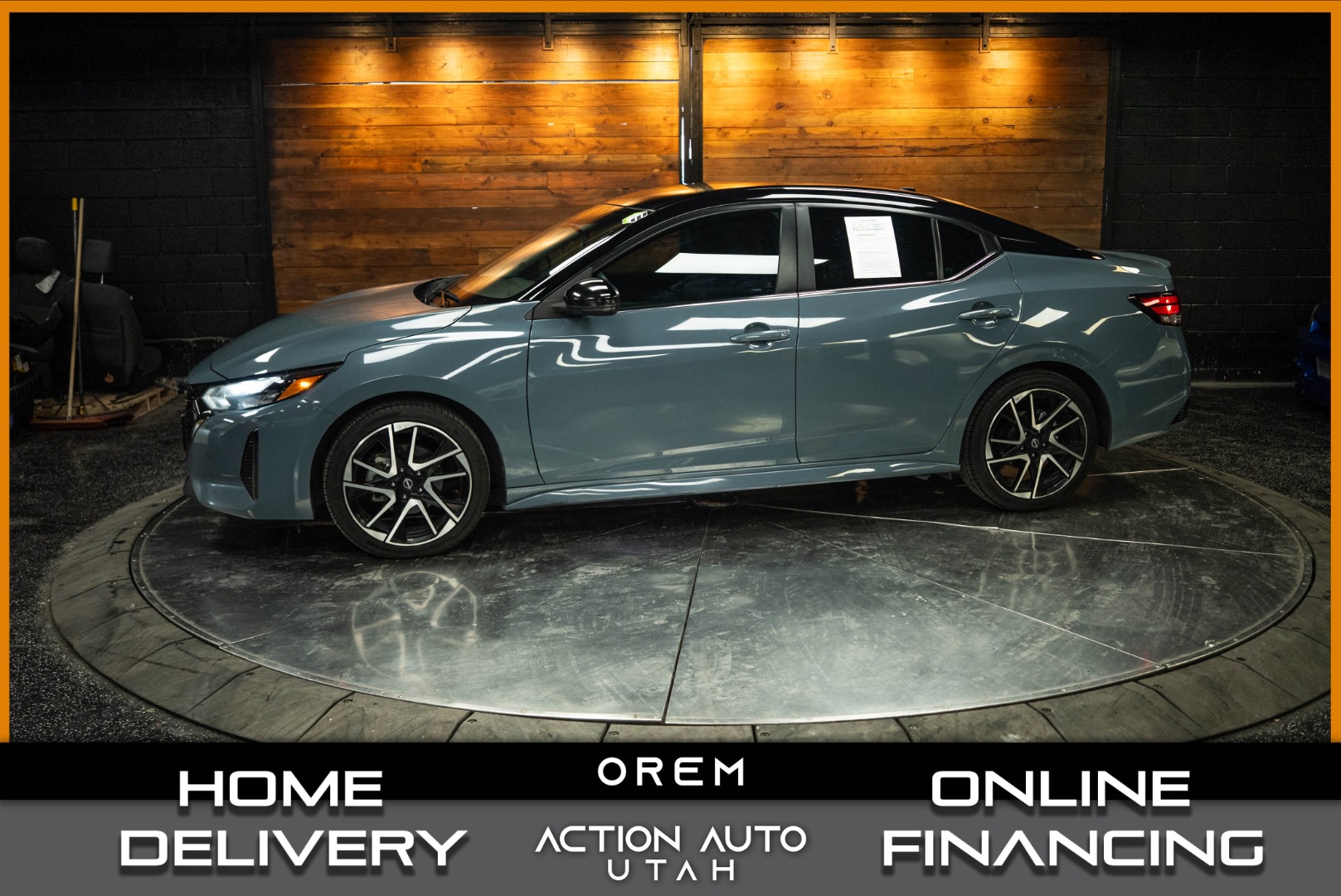2024 Nissan Sentra SR CVT's photo