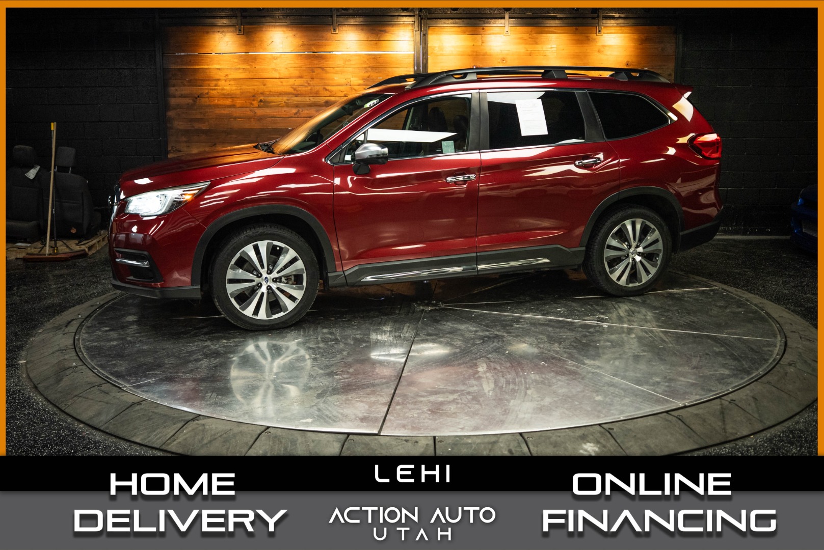 2019 Subaru Ascent Touring's photo