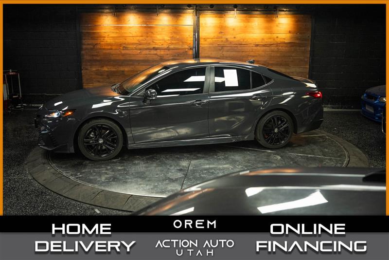 2025 TOYOTA CAMRY