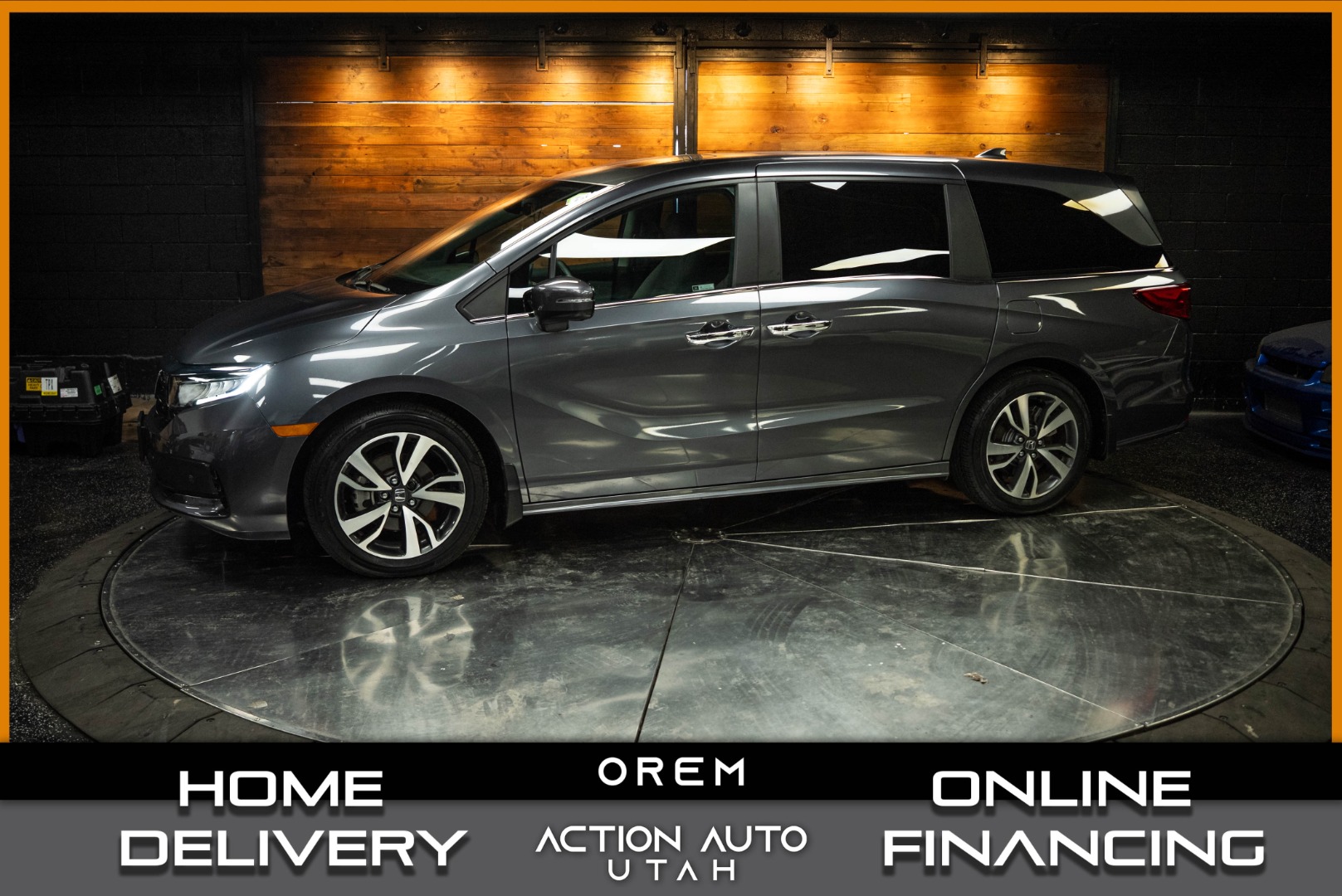 2024 Honda Odyssey Touring's photo