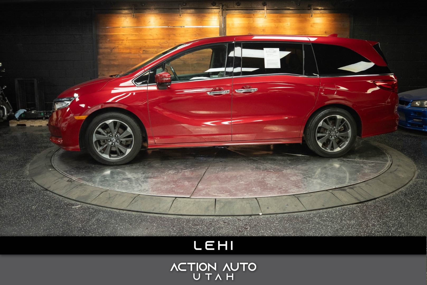 2024 Honda Odyssey Elite's photo