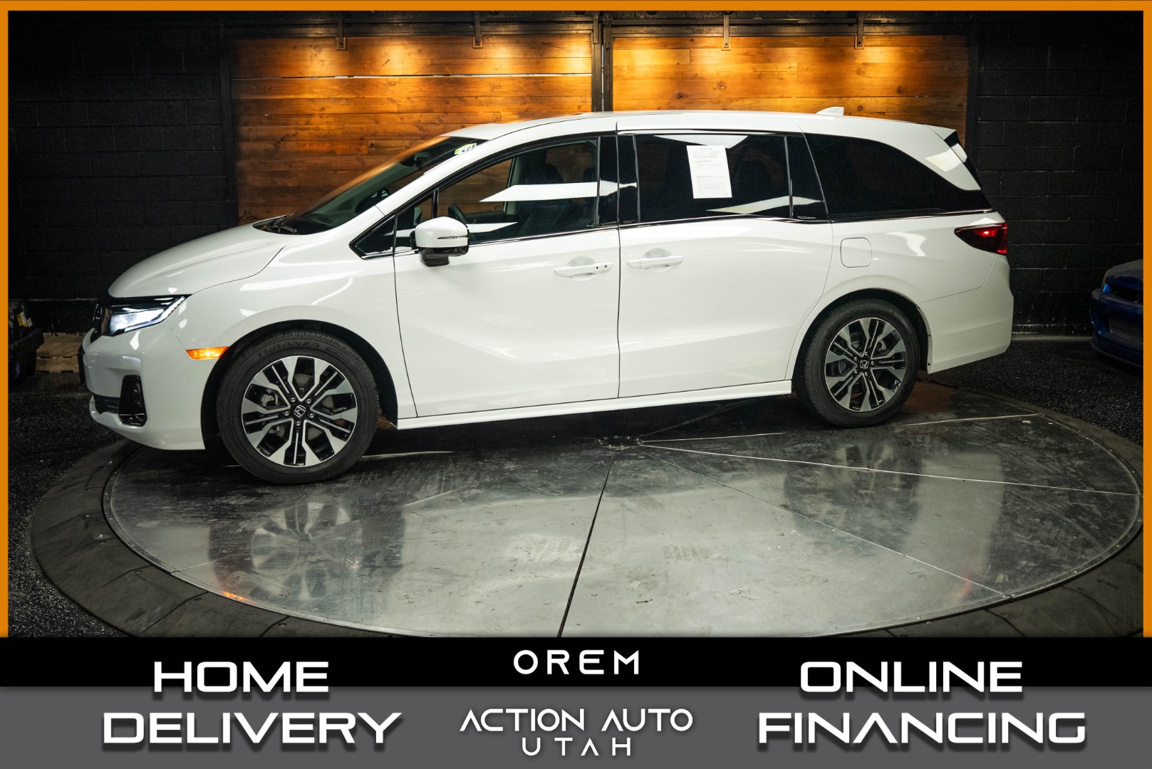 2026 Honda Odyssey Elite's photo