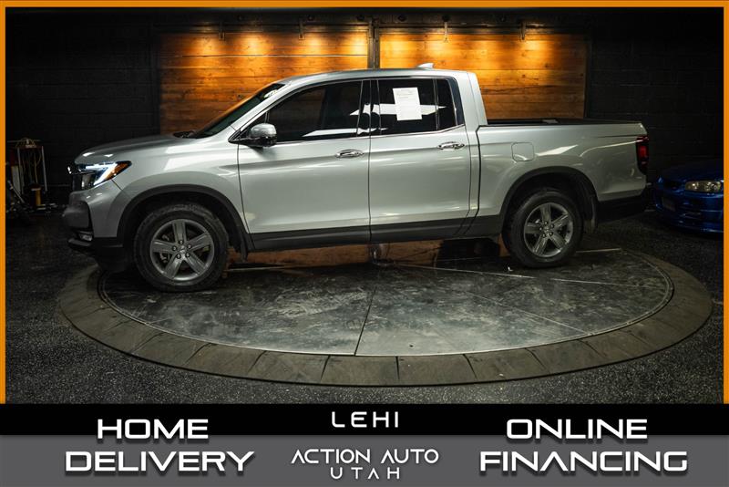Silver 2023 Honda Ridgeline Pickup Truck All-Wheel Drive Automatic