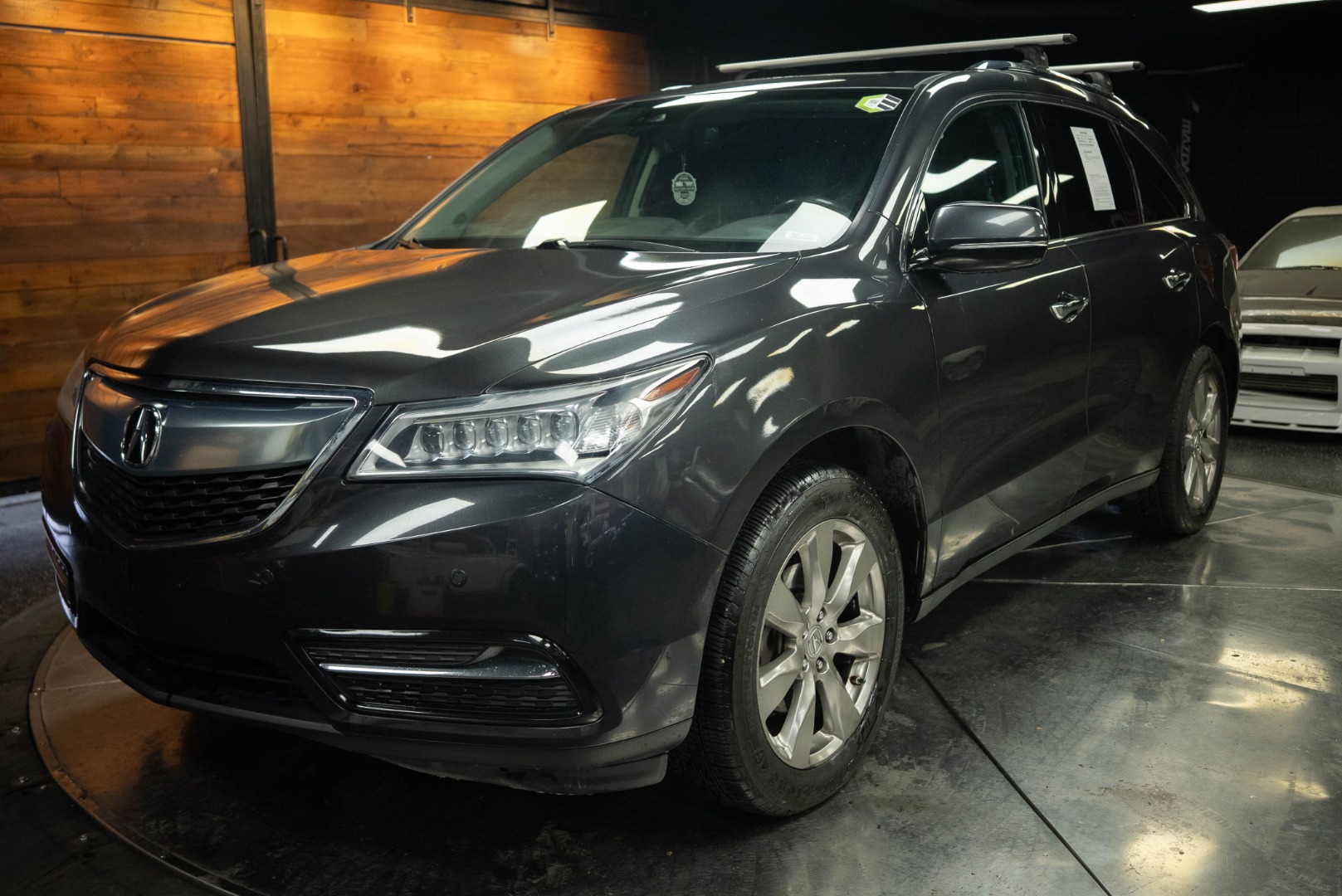 Vehicle Image 2