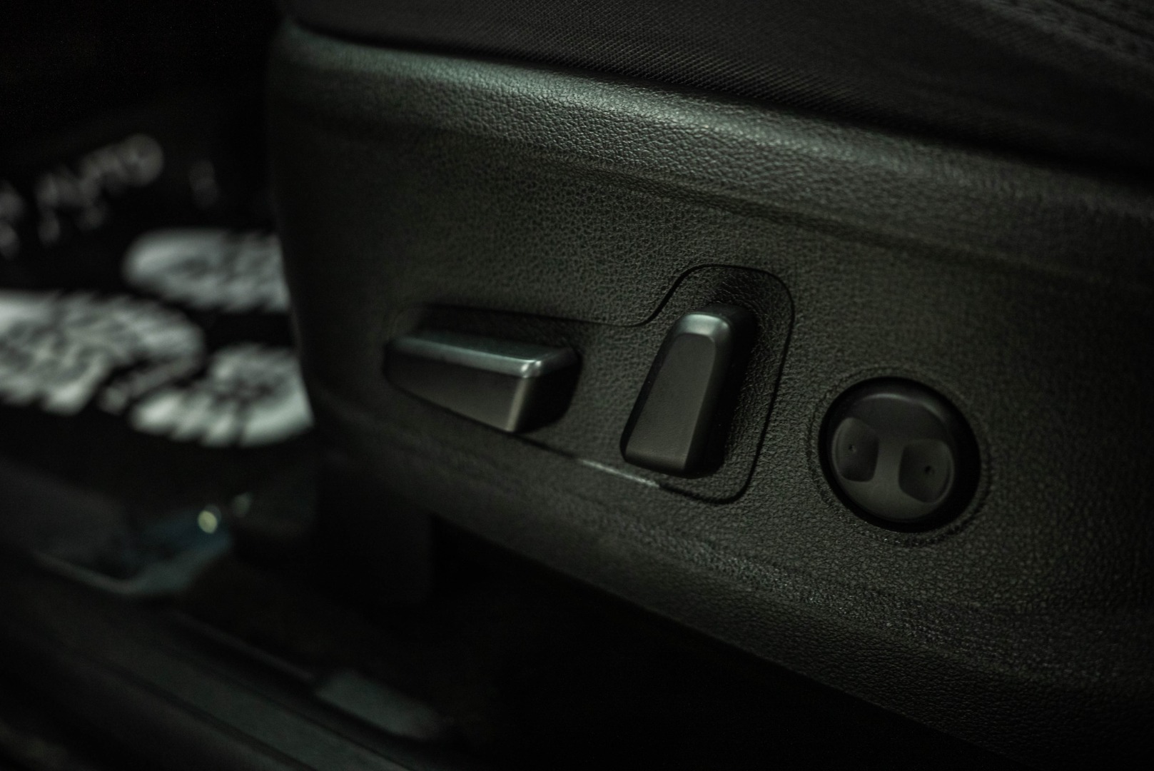 2023 Hyundai Santa Fe SEL - Photo 17