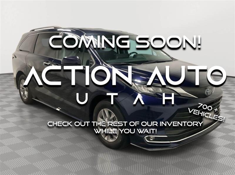 Blue 2022 Toyota Sienna Minivan All-Wheel Drive Automatic
