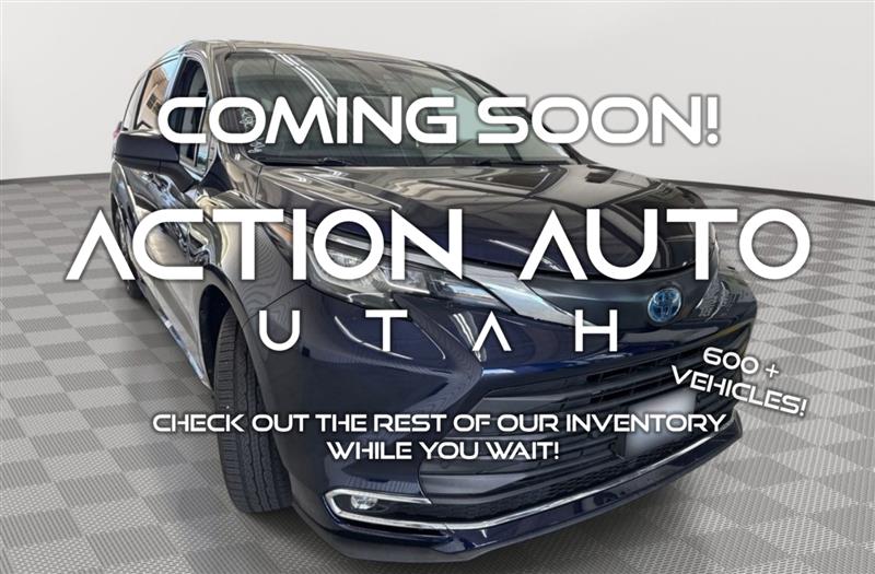 Blue 2023 Toyota Sienna Minivan Front-Wheel Drive Automatic