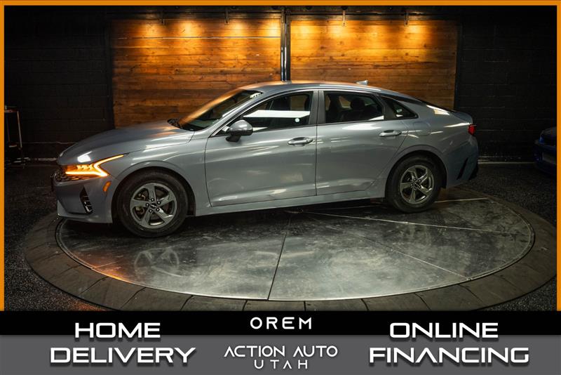 Silver 2022 Kia K5 Sedan Front-Wheel Drive Automatic